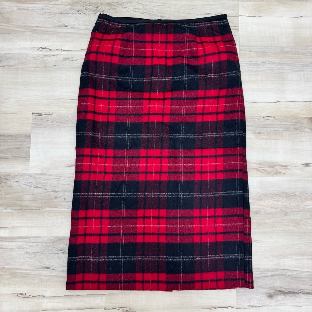 Talbots Red and Black 100% Wool long fitted plaid skirt Sz 14 vintage zipper